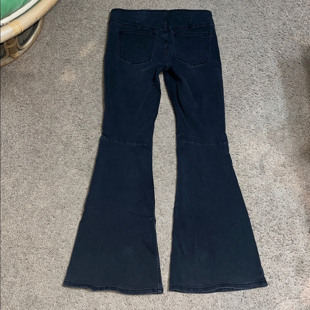 Free People Penny Pull On Kick Flare Bell Bottom Jean Washed Black 30 - Picture 4 of 7